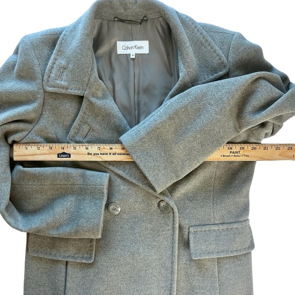 Calvin Klein Angora Wool Gray Coat Womens Size 10 Beautiful Soft and Comfortable - Picture 7 of 10